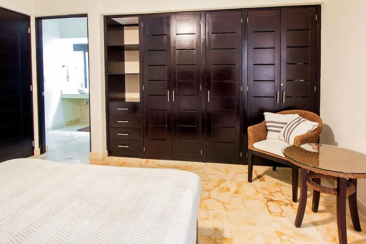Corto Maltes 203 Apt 2 Bedroom Ocean View Apartment Playa del Carmen