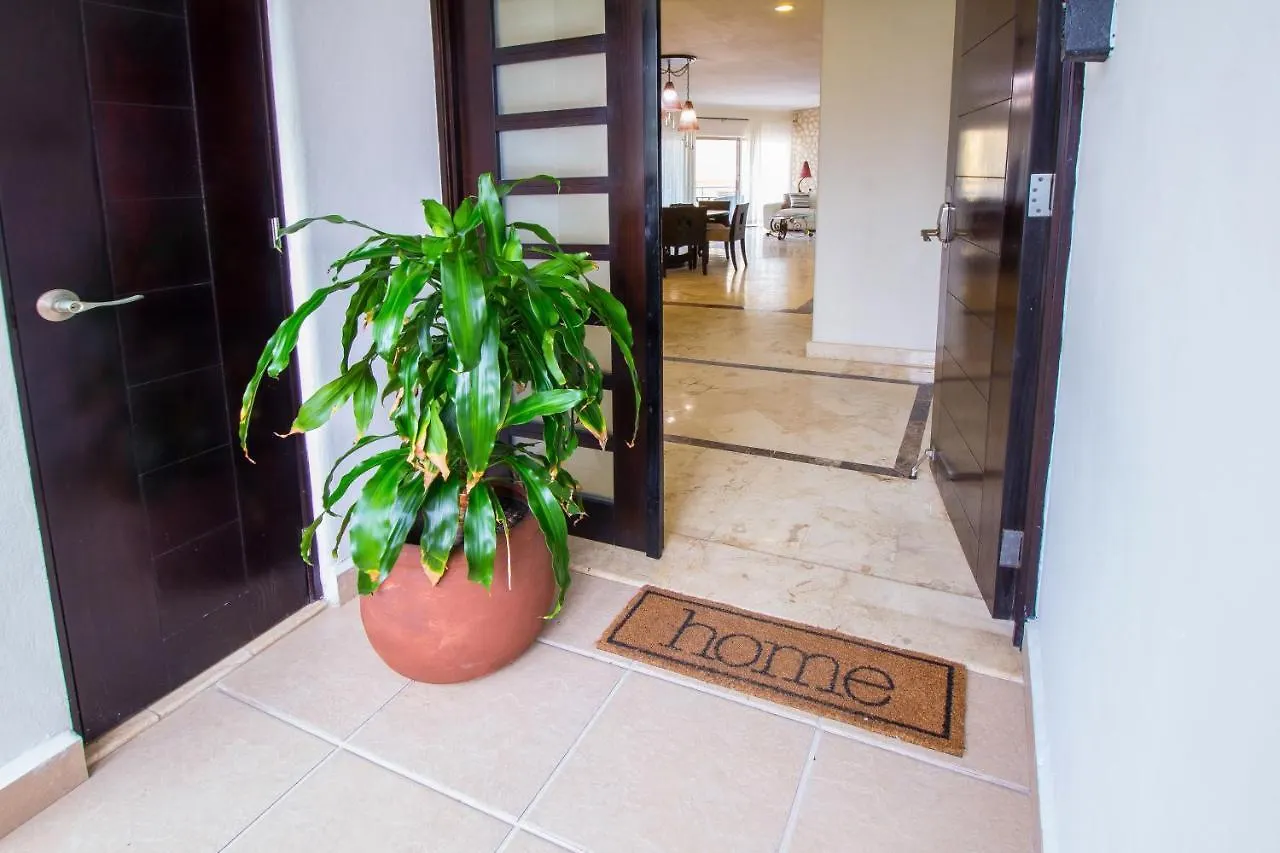 Corto Maltes 203 Apt 2 Bedroom Ocean View 0*, Playa del Carmen Mexico
